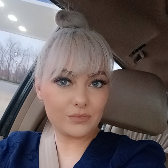 Meet your Posher, Sarah - Picture 5 of 9